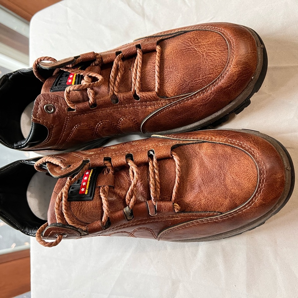 Hand stitching arch support soft leather shoes.color brown,size 11